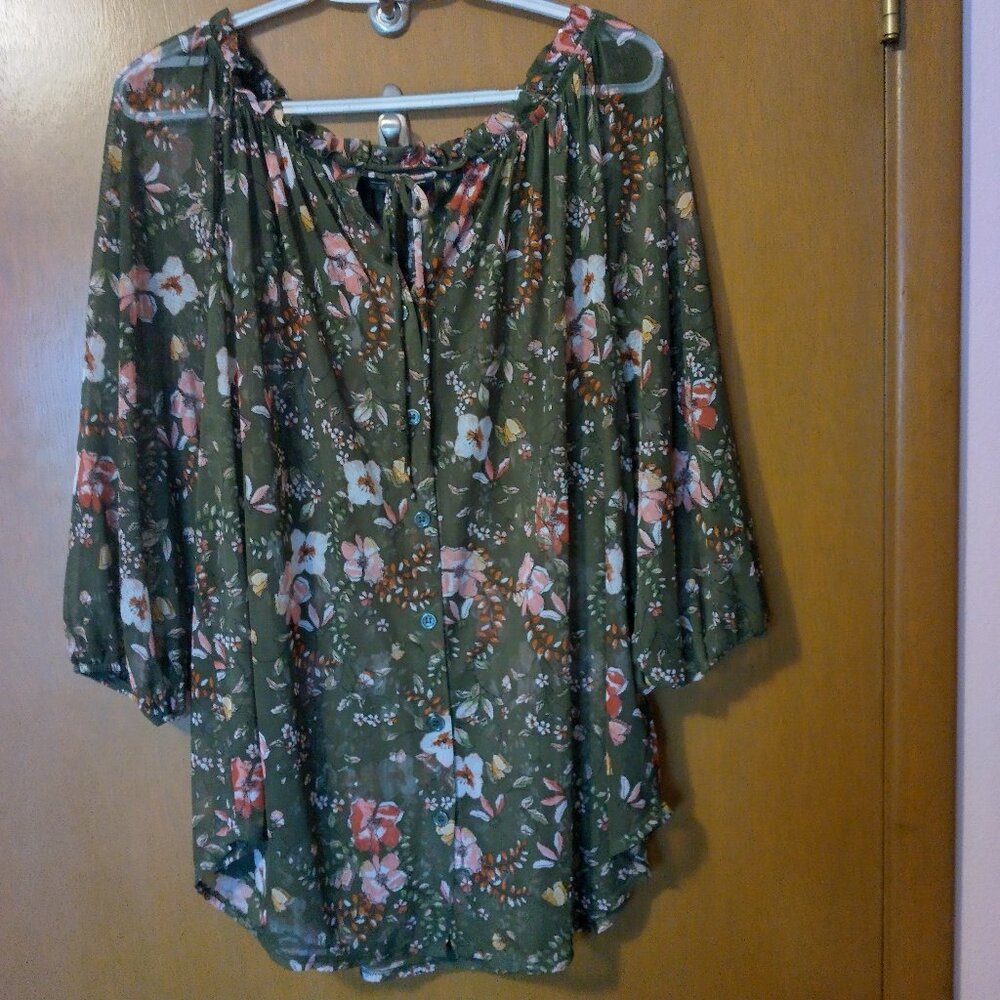AGB Sheer Floral Button Front Top - 2x